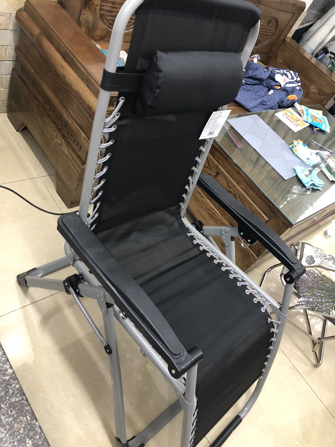 Giá tốt. Đóng gói chu đáo. Sản phẩm tốt đúng như mô tả. Nằm rất thoải mái & tiện lợi, phù hợp người lớn tuổi. Cám ơn shop