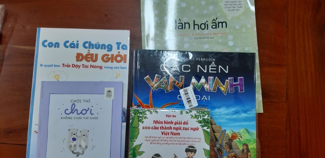 Giao hàng nhanh, nội dung tốt. 5*