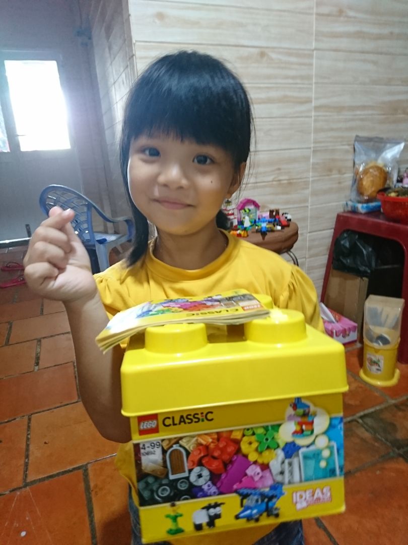 Đồ chơi Lego Classic 10692  Thùng gạch sáng tạo nhỏ