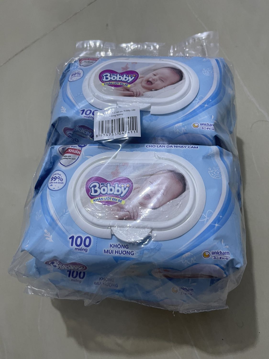 Giao hàng nhanh. Khăn quá chất lượng. Khăn ướt bobby thì khỏi phải bàn về chất lượng. Săn dc đợt sale nữa quá tuyệt vời.