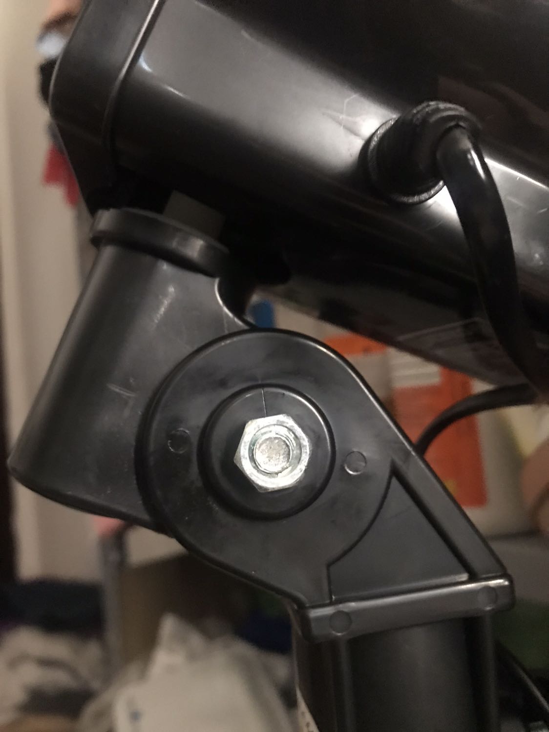 Có vết nứt nên mình ko hài lòng