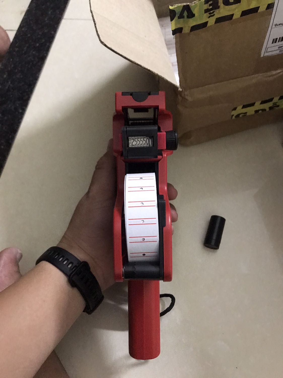 Sản phẩm giao hàng nhanh, chất lượng nhưng không có mực thay, chắc phải mua riêng chứ không như các đầu khác