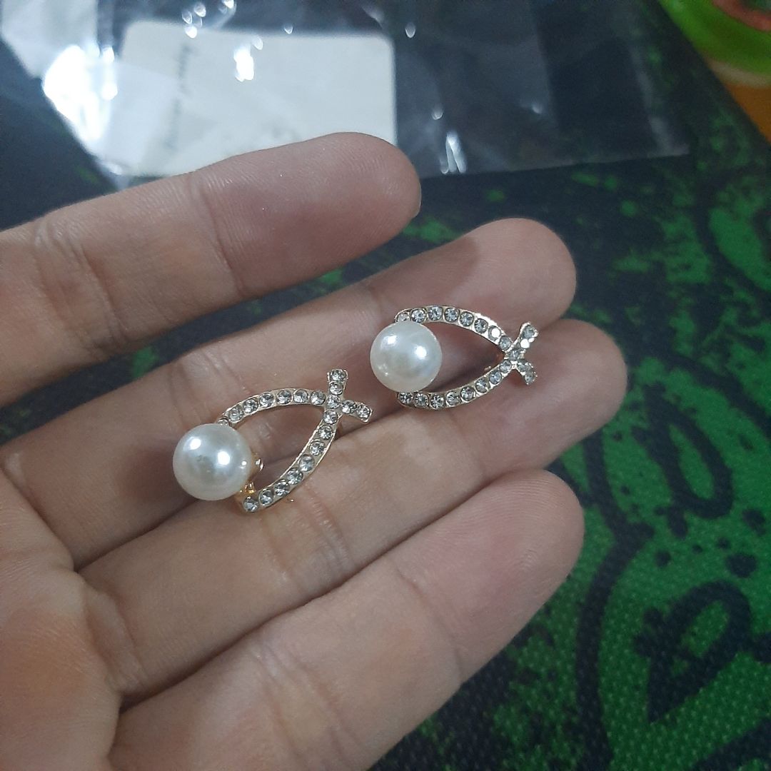 bông tai đẹp giống hình