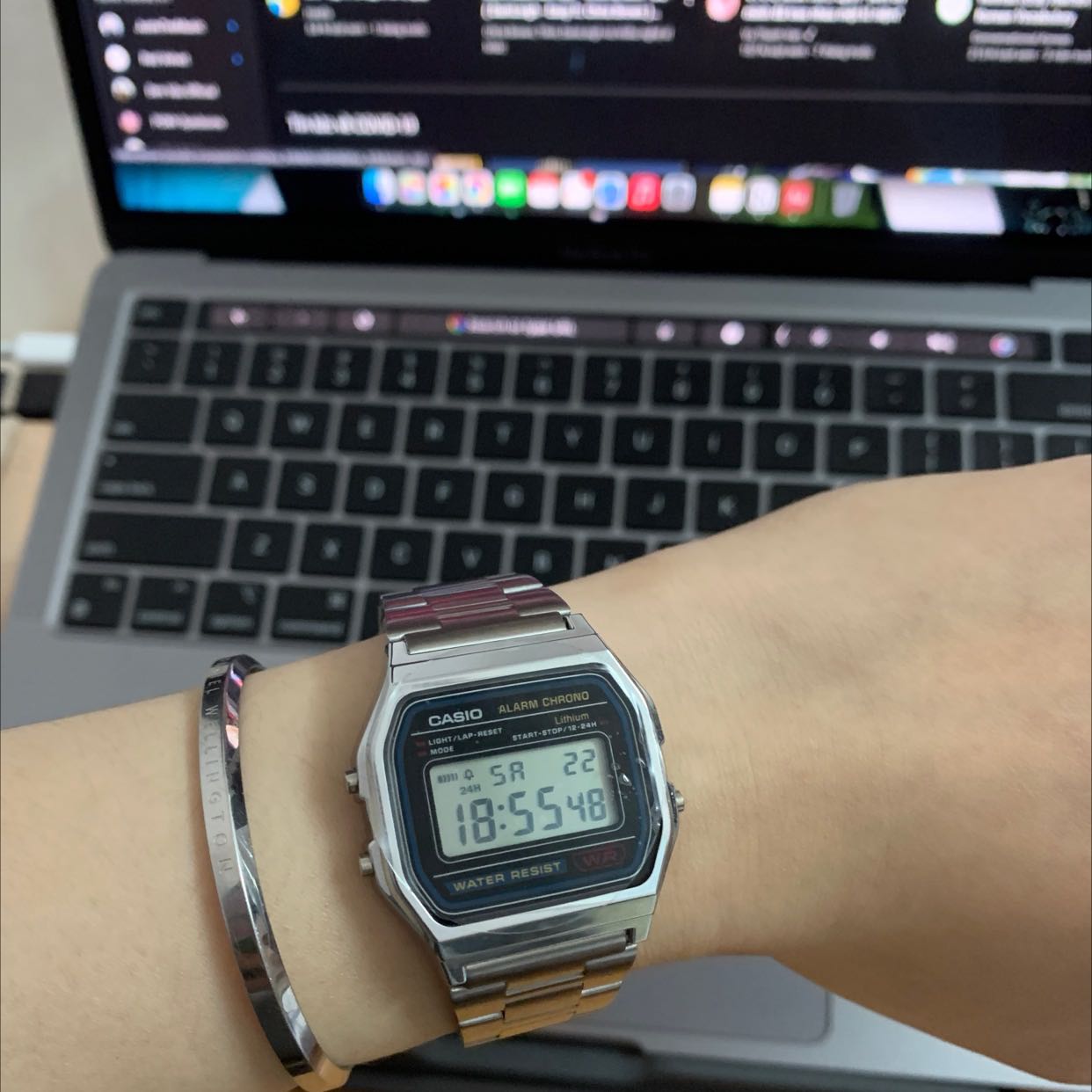 Giao hàng nhanh, giá ổn.