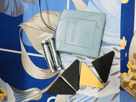 Giao hàng nhanh, đóng gói kỉ. Nhưng toàn tiếng China nên ko biết cách sử dụng. Nhờ shop hổ trợ dùm