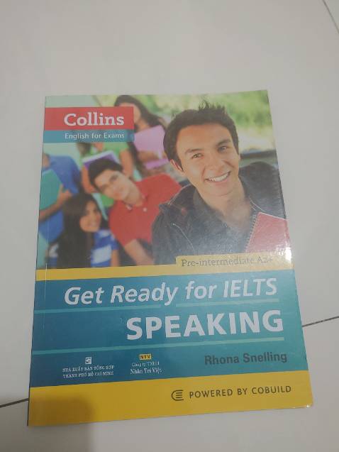 Sách không mới hoàn toàn nhưng mình không quan tâm vì săn sale rất hời. 
Sau bìa có link mp3 tiện học. Không hợp trình độ của mình vì chỉ là band 4 và A2 thôi. Hợp với các bạn hổng kiến thức và học lại từ đầu.