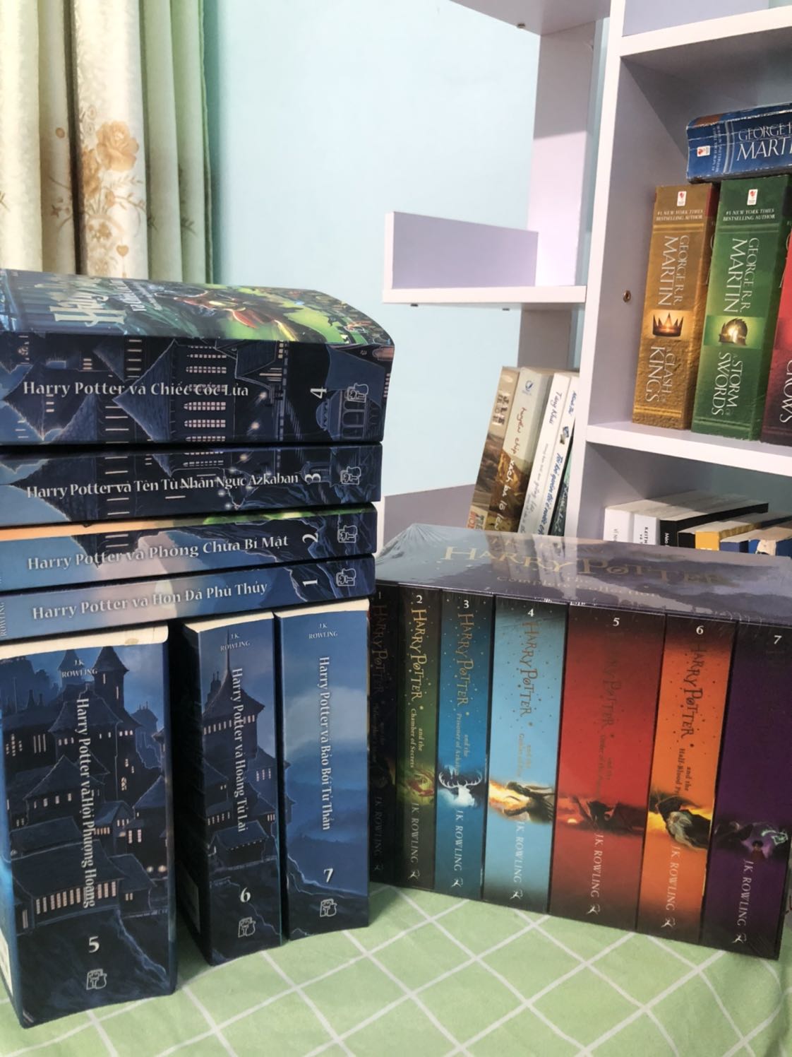 Cực kỳ hài lòng. Tình hình dịch covid và mưa gió ntn nhưng shipper vẫn giao đúng thời hạn không chậm trễ 1 chút nào nha. Đặt hôm 9/9 nhưng 11/9 đã về tận tay. Bộ truyện kinh điển ntn thì chắc ai cũng biết nội dung hay cỡ nào. Mình mua bộ sách này với giá 834k