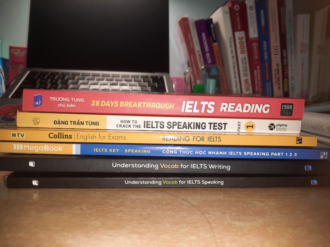 Mình pass những sách này nha, do không còn nhu cầu sử dụng. Sách còn mới tinh 100% nha. Liên hẹ mình qua instagram itsrangg hoặc FB Giang Hoàng (link FB: https://www.facebook.com/rangg1809)