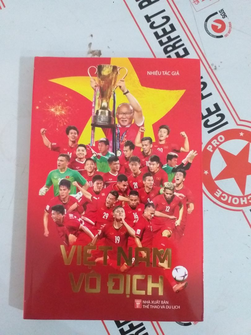 Sách đẹp, chất lượng giấy tốt, mua đc lúc giảm 90% còn 13.500 thì ko còn gì bằng