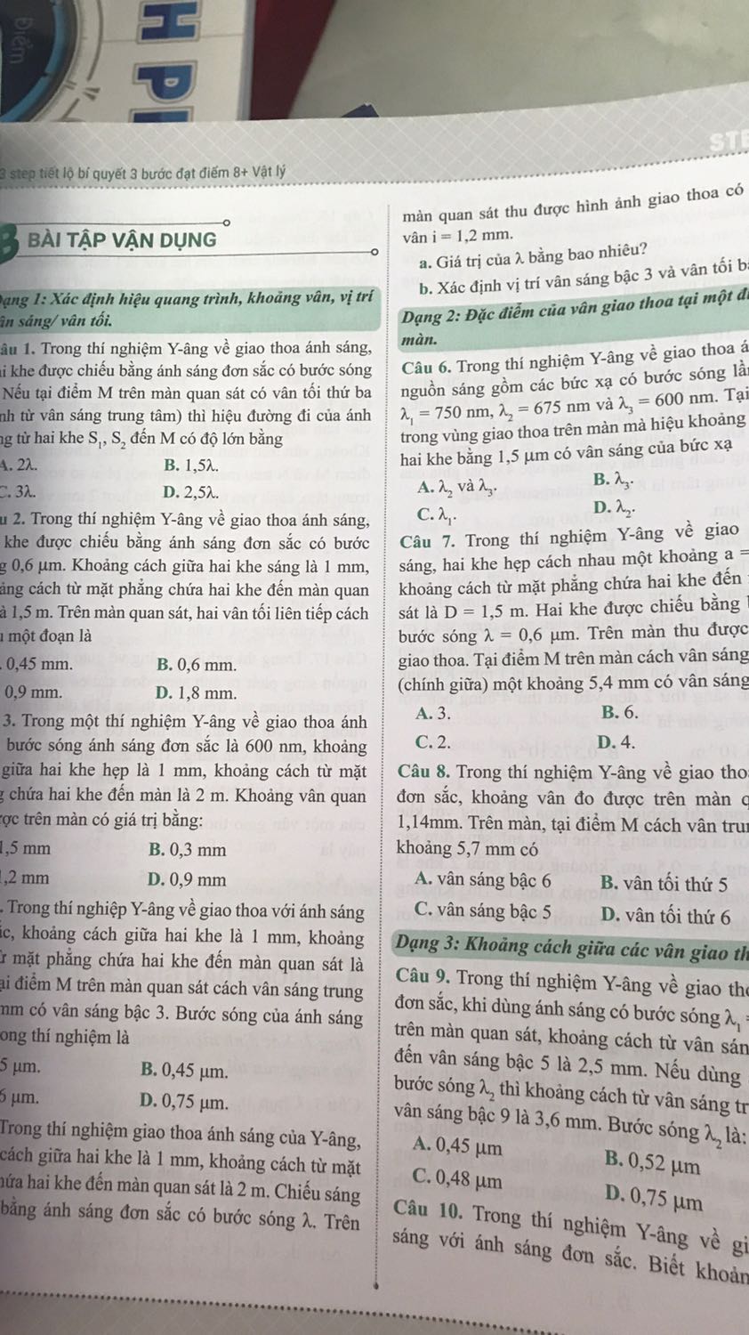 Sách đẹp lắm, dày, đầy đủ nội dung ôn tập.
Bài tập vận dụng hay, có cả lời giải chi tiết