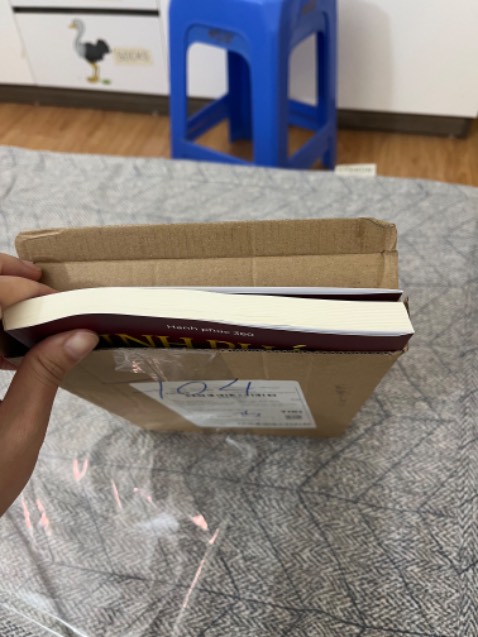 Shop nhã nhặn! Sách đọc hay