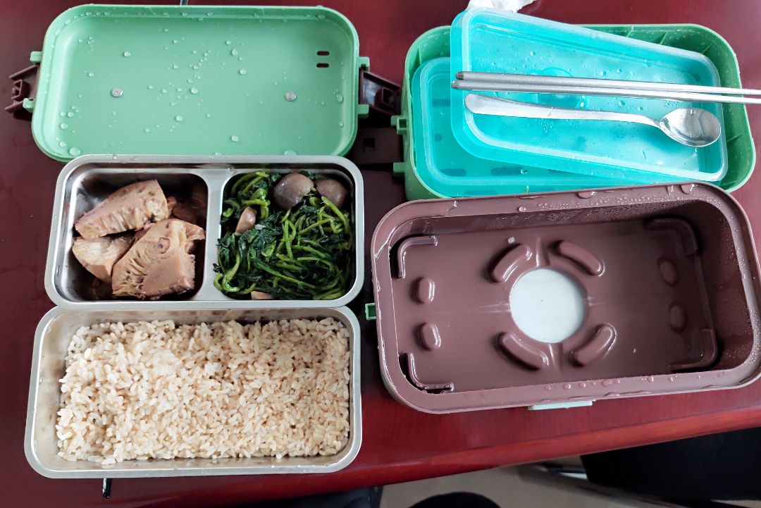 Hàng giống như ảnh
Tiếc là ko được khuyễn mại nên mua hơi đắt