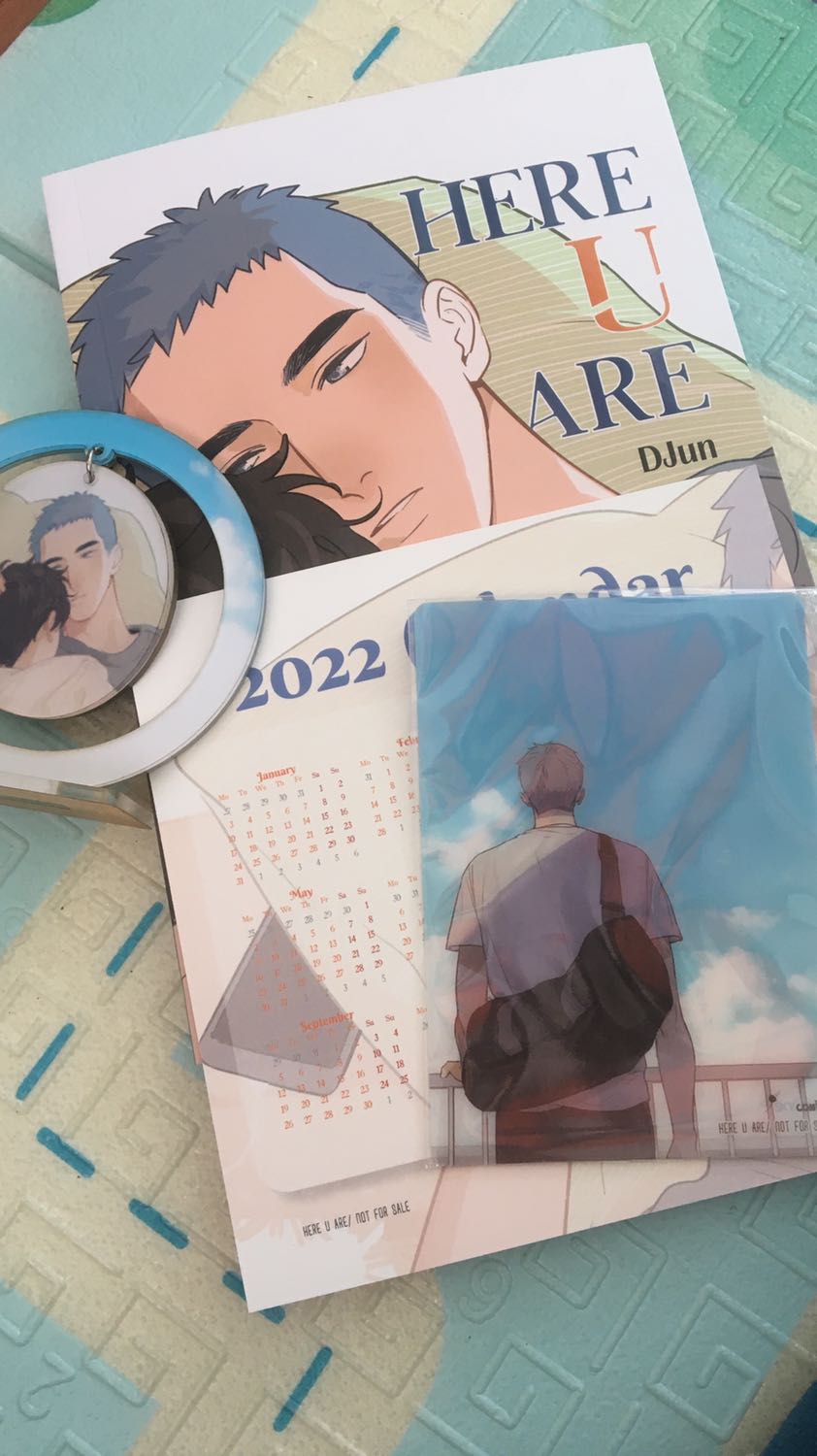 Shop giao nhanh lắm, đặt 3 ngày đã có hàng rùi, anh shipper thân thiện đáng iu =)))