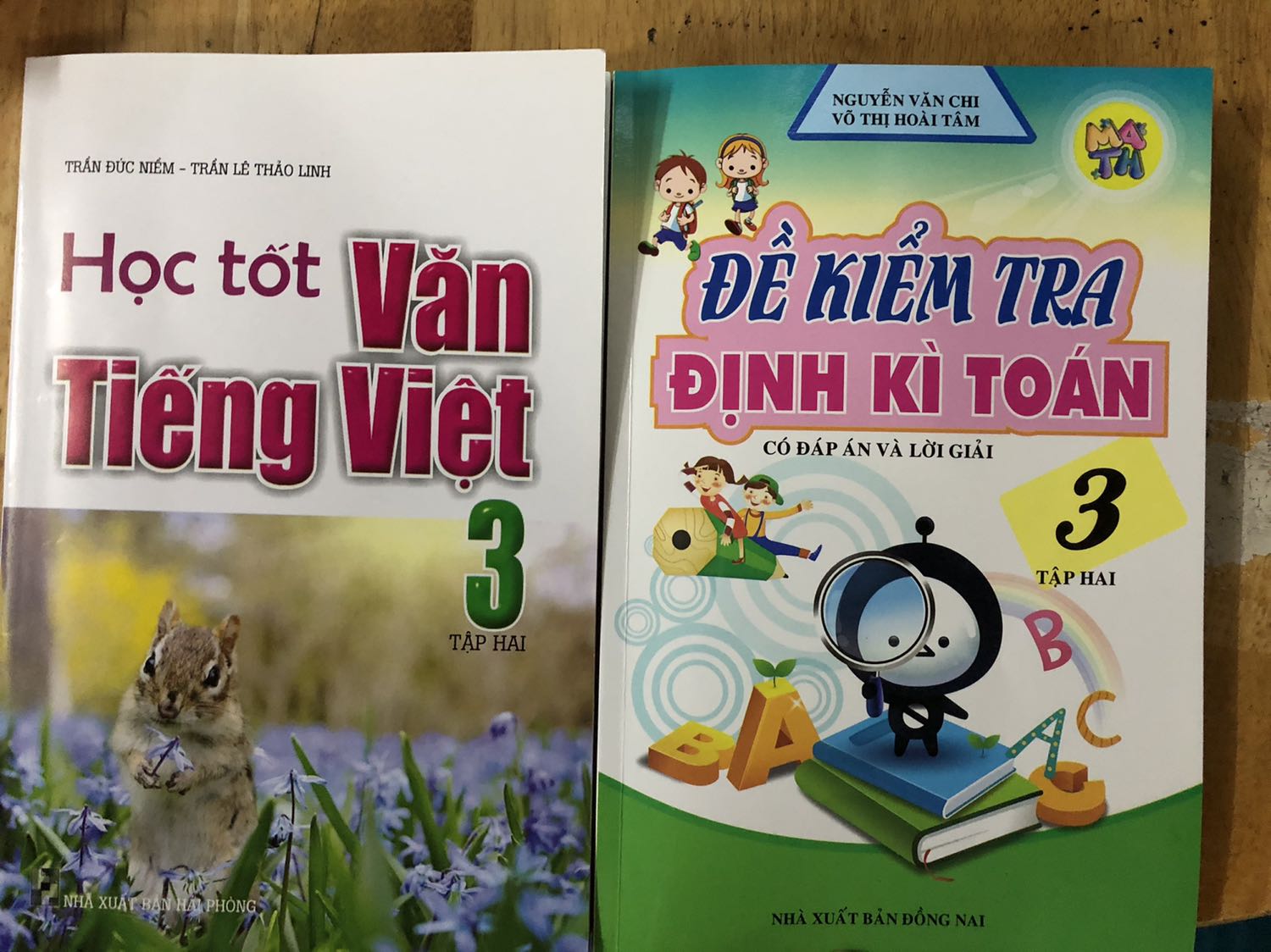 Sách giao cực nhanh, đặt buổi sáng, buổi chiều đã nhận được. Sách được bao kỹ.