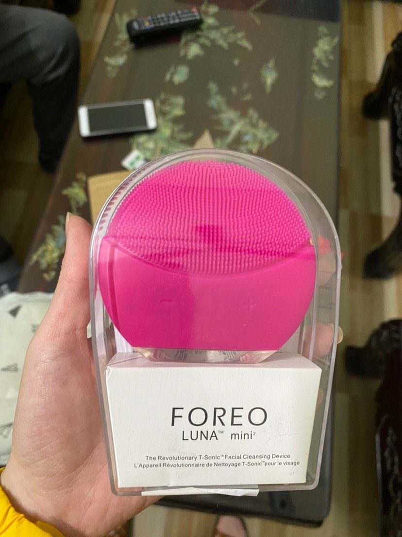 Máy màu đẹp,lông mềm,rung mạnh,tiếng ồn hơi to.nói chung phù hợp giá tiền
,đóng gói cẩn thận,giao hàng nhanh.
Bền hay không dùng lâu mới biết được