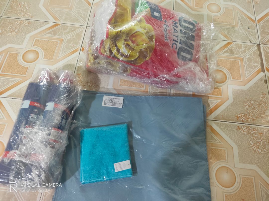 mọi thứ đều ok, duy chỉ có 1 điều là không nhận được món quà mặc định theo hình ảnh mô tả "mua là có quà" là viên vệ sinh lồng giặt ????