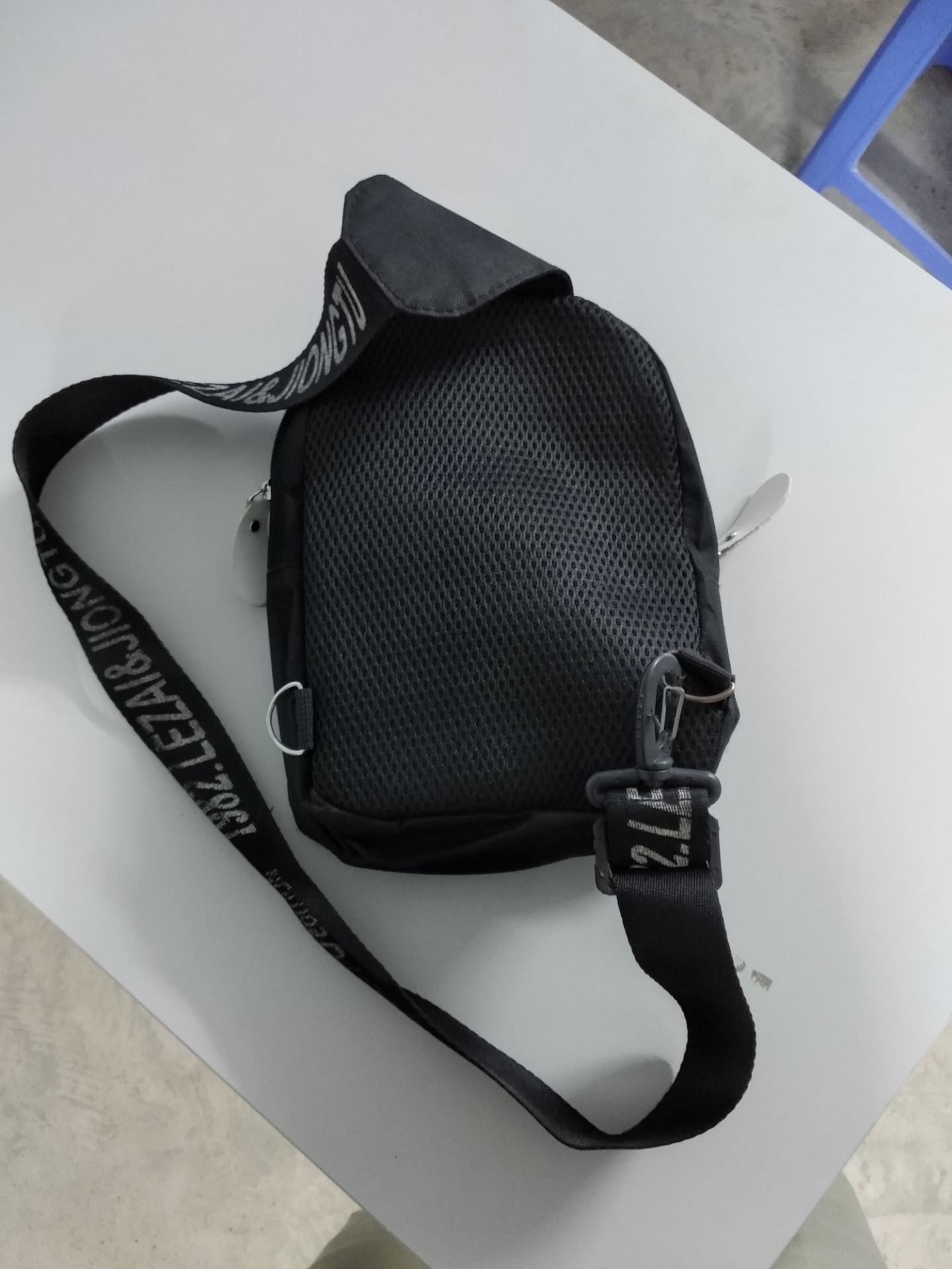 sản phẩm túi vừa tiền, dùng tiện, nchung rất ưng, 5 sao nha