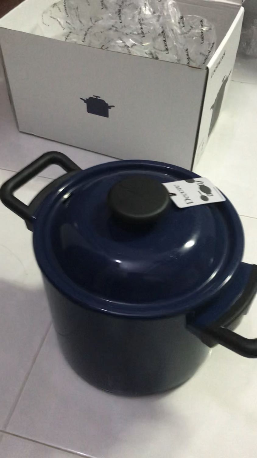 Nồi siêu đẹp và sang. Sẽ canh sale mua thêm 1 nồi nữa để thay đổi 😁