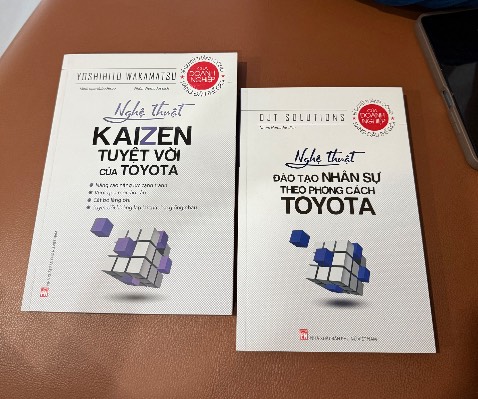 Giao hàng nhanh, bao bọc sách cẩn thận, cảm ơn Tiki 💓