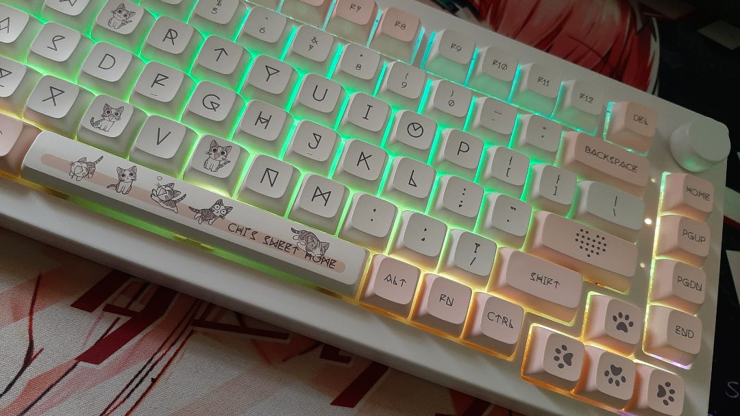 Bàn phím đẹp đúng mẫu, cảm giác gõ êm tai phụ kiện đầy đủ giao hàng nhanh sẽ ủng hộ tiếp