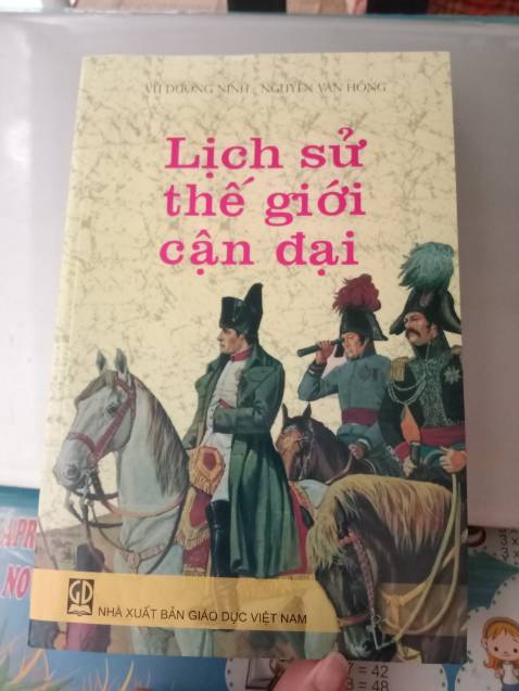 Sách in thiếu hơn 10 trang. Từ trang 16 nhảy thẳng lên trang 33. Mất biết bao nhiêu là nội dung quan trọng.
Liên hệ shop thì shop xin *** để giải quyết, nhưng shop đã không gọi và shop cũng chẳng trả lời tin nhắn mình nữa.
Thật thất vọng về cách chăm sóc khách hàng như vậy, dẫu sách là của đơn vị nhà xuất bản in nhưng khi lỗi thì cũng phải giải quyết với khách đàng hoàng chứ!
Thân ái.