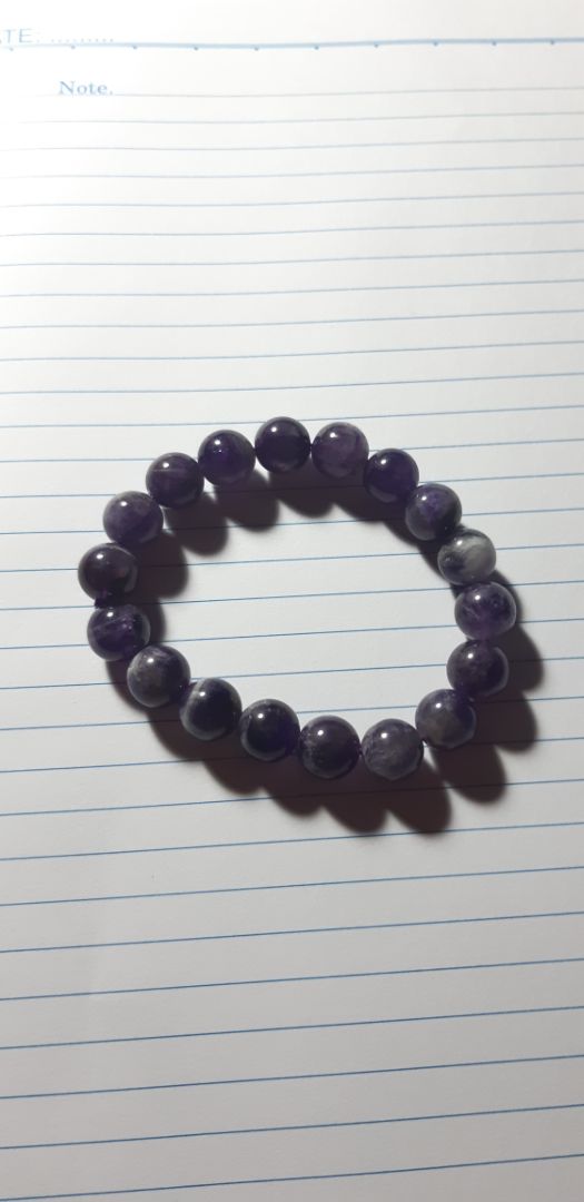 đá hơi nhiều vân rạn