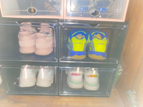 Tháo lắp dễ dàng, rộng rãi dễ để vs cả giày cổ hơi cao 1 xíu, chất lượng tốt, cứng cap