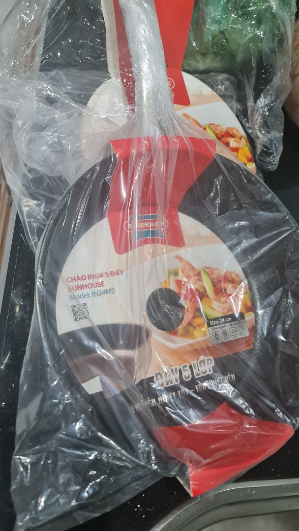 đóng gói cẩn thận, chảo cầm chắc tay và nặng. Tốt.