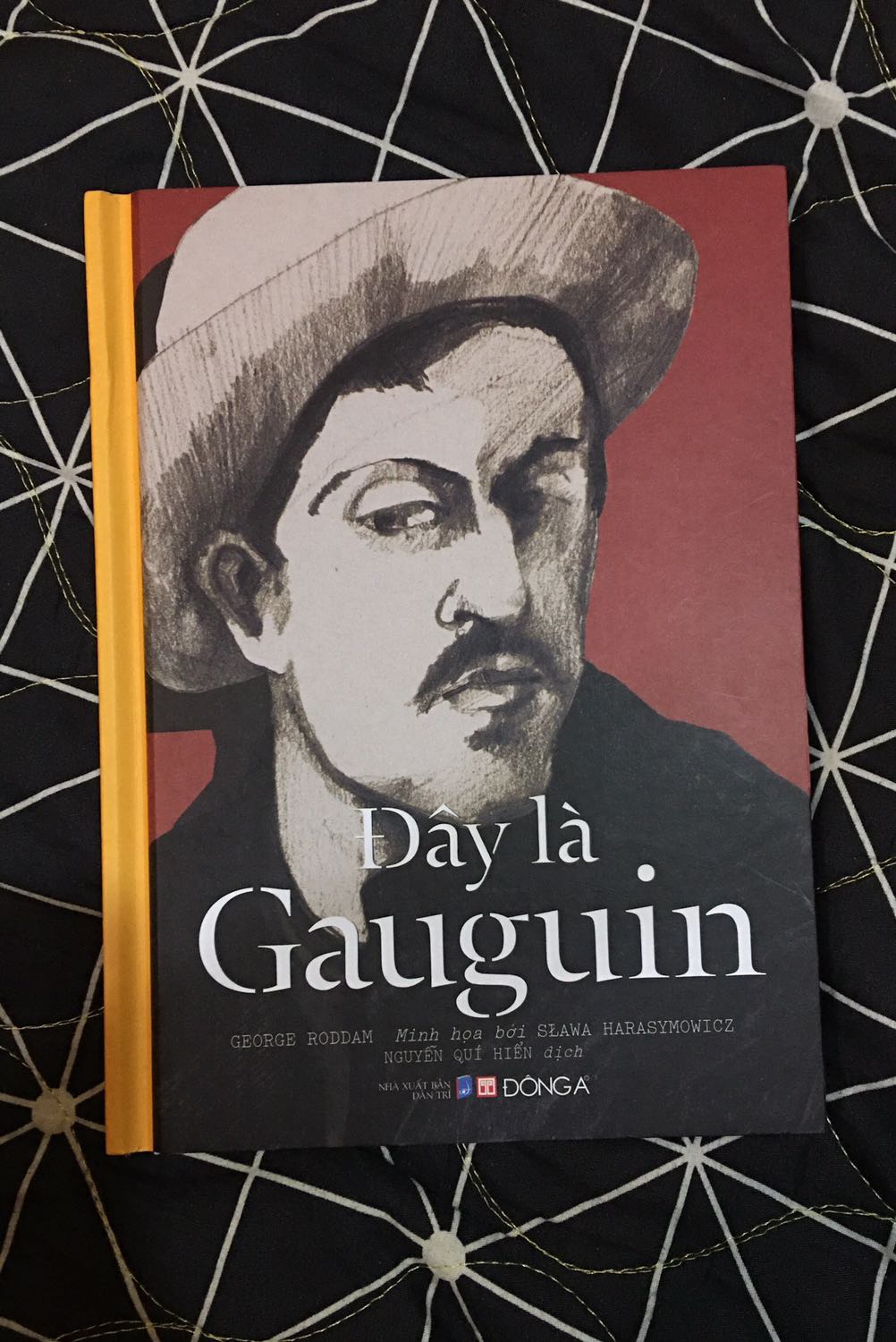 Đã xem mấy cuốn hoạ sĩ khác rất thích nên sưu tầm thêm cho đủ bộ. Bộ sách nên có dành cho các bạn để hiểu rõ về các trường phái hội hoạ phương Tây.