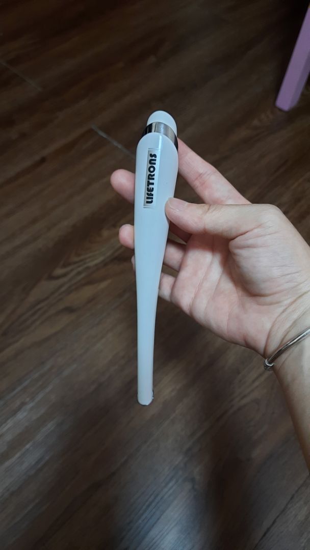 máy gọn nhẹ, dễ sử dụng, có thể mang theo khi đi xa, xài pin. đưa vào da mắt là tự rung. mới xài nên chưa rõ hiệu quả ko. máy gọn nhẹ, dễ sử dụng, có thể mang theo khi đi xa, xài pin. đưa vào da mắt là tự rung. mới xài nên chưa rõ hiệu quả ko.