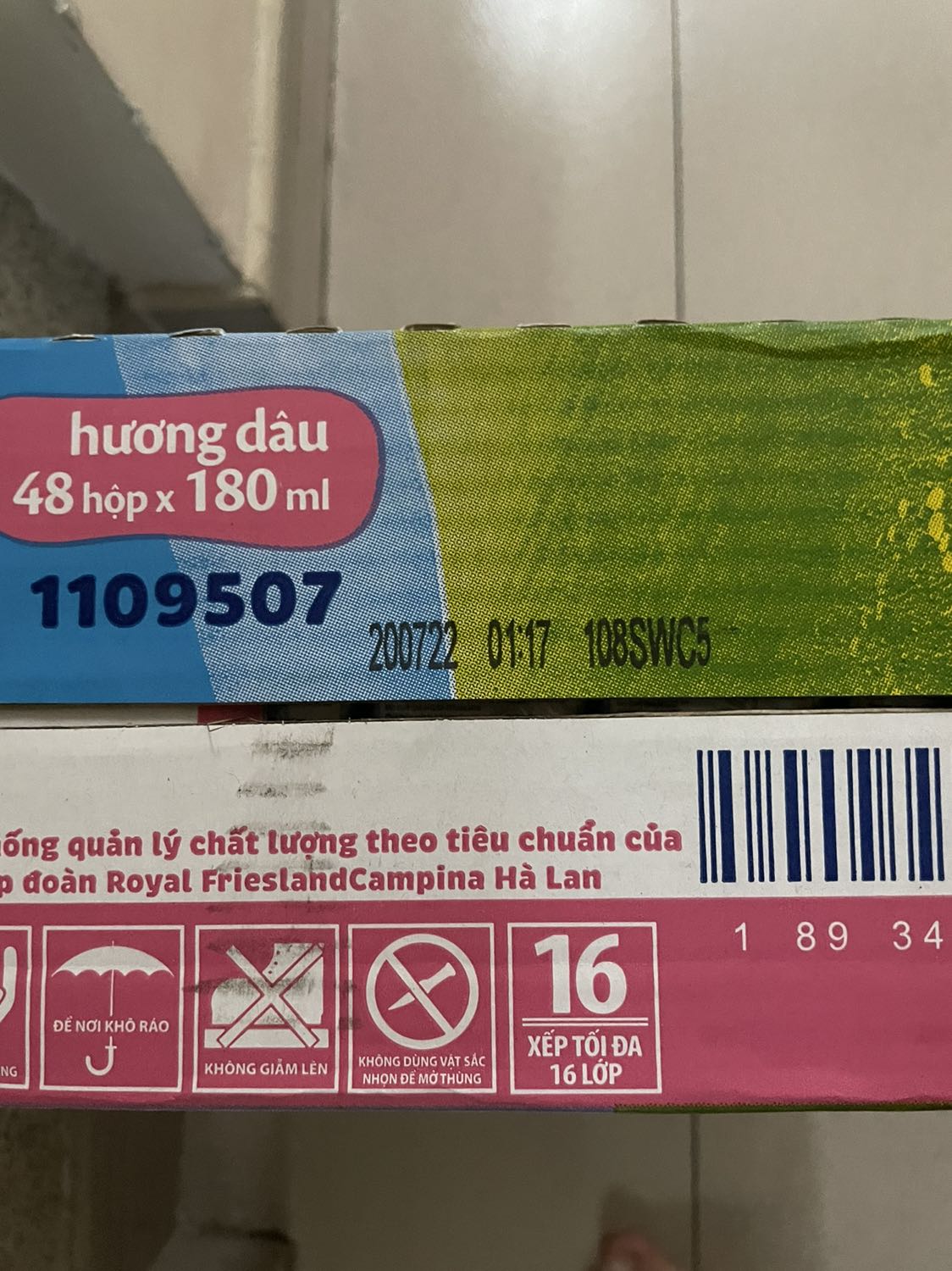 Giao hàng rất nhanh chất lượng sữa uống ngon hạn sử dụng xa đến tháng 07 năm 2022
Hàng khuyến mãi đầy đủ chất lượng như quảng cáo
Tóm lại nên mua