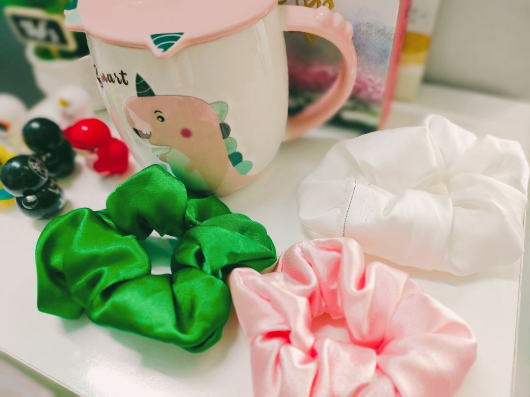 Hông nói là xuất sắc nhưng buột lên cũng xinh lắm nha. Shop cũng nhiệt tình nữa nè. Hông nói là xuất sắc nhưng buột lên cũng xinh lắm nha. Shop cũng nhiệt tình nữa nè.