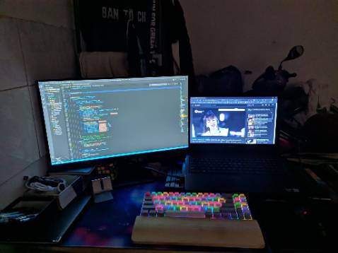 Trước mắt thì mình thấy hàng cũng ok, không lỗi lầm gì, giao hàng hơi lâu nên chờ đợi hơi mỏi mệt, hi vọng sẽ dùng được lâu dài