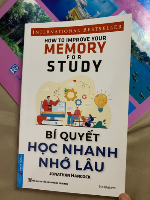 Nhìn chung thì nội dung sách cũng ổn thôi chứ chưa đến mức ổn được. Ai thích thì có thể mua về trải nghiệm r tự đánh giá