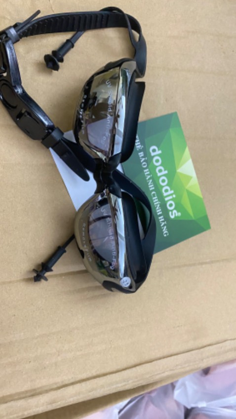 Mình nhận đc hàng r, sp y như quảng luôn ưng hết cả mình 
Tiki giao hàng thì siêu nhanh mới sáng htrc đặt hsau đã nhận đc hàng r. Đã v a ship còn nhiệt tình hỏi thăm cả sức khoẻ nhà mình chứ 🤣
Nhắn tin cho shop để hỏi về sp thì sp tư vấn quá nhiệt tình, nên mua nha cả nhà 🥳