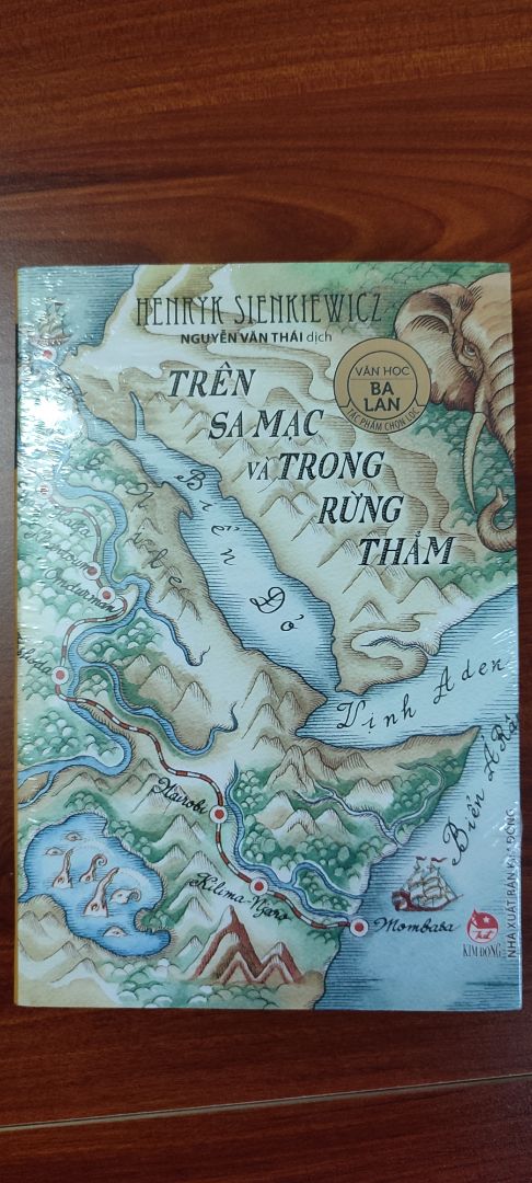 Sách mới,đẹp. Hộp cacton đóng gói bị rách nhưng không ảnh hưởng đến chất lượng sản phẩm. Sẽ tiếp tục ủng hộ shop trong tương lai ?❤️❤️