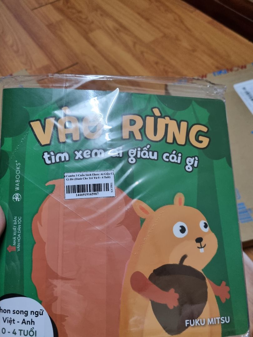 tranh đẹp, bắt mắt, mình chưa đọc từng nội dung, chắc p để đọc cho các bạn nhỏ nhà m nghe mới được tranh đẹp, bắt mắt, mình chưa đọc từng nội dung, chắc p để đọc cho các bạn nhỏ nhà m nghe mới được