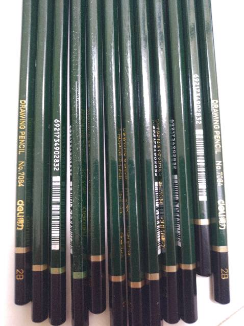 Sản phẩm không đồng đều. Sơn bị lỗi. Sản phẩm không đồng đều. Sơn bị lỗi.