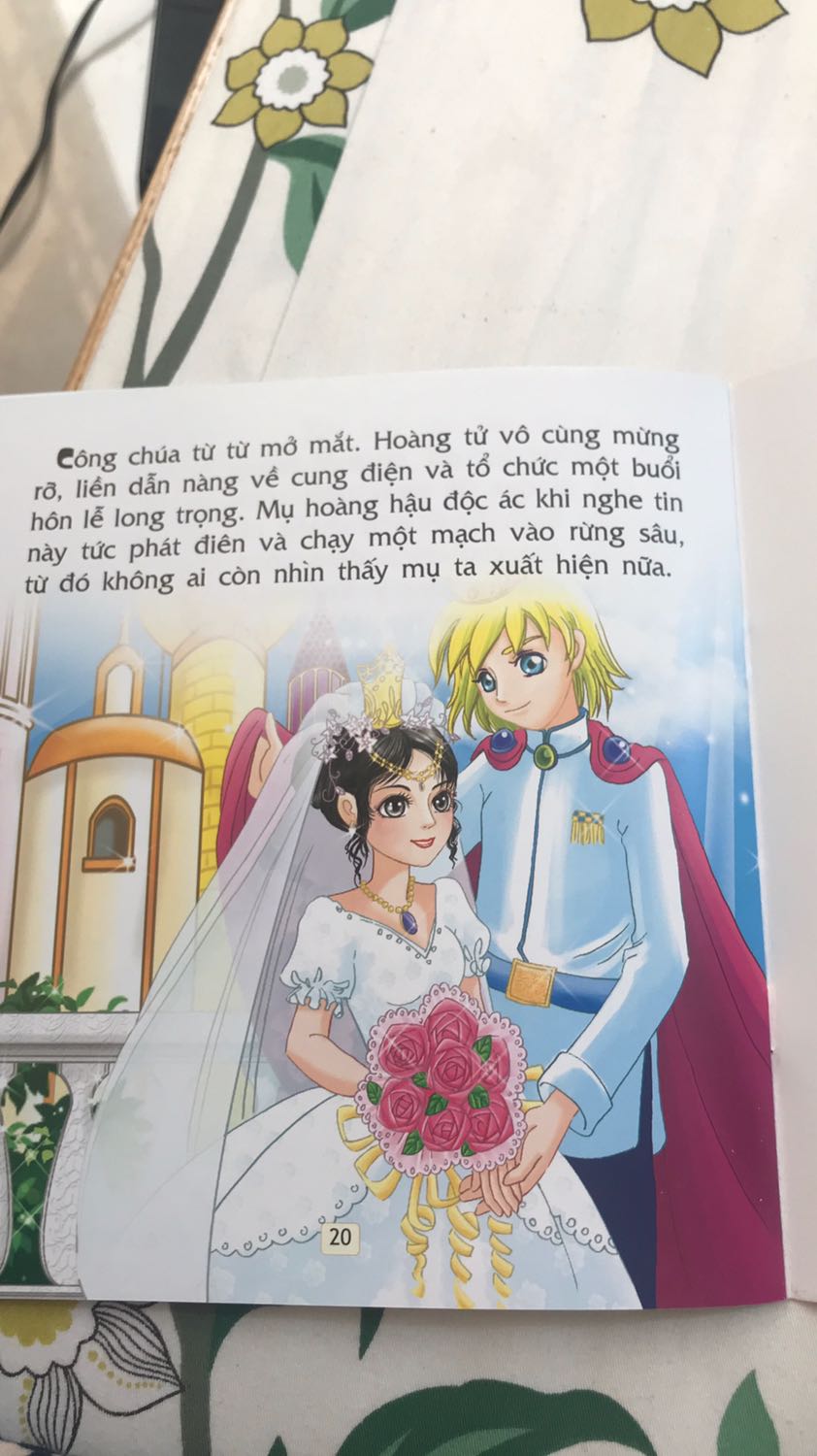 Hình vẽ kiểu người lớn, truyện dễ đọc, dễ thương