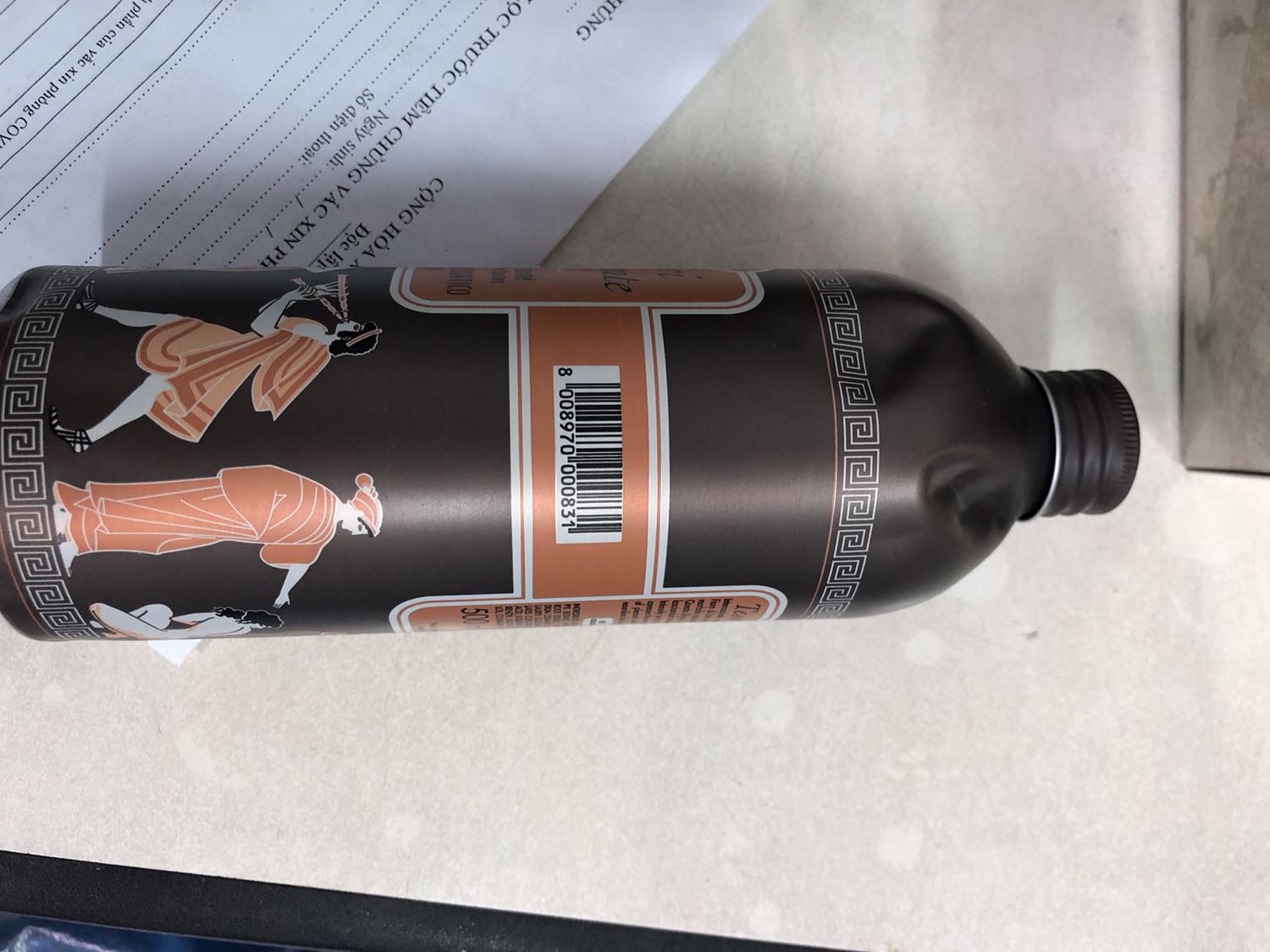 Hàng bị móp méo, hộp thì y như có người mở ra rồi ấy, do dịch nên hơn 1 tháng mới nhận được hàng, lúc nhận thất vọng ghê luôn