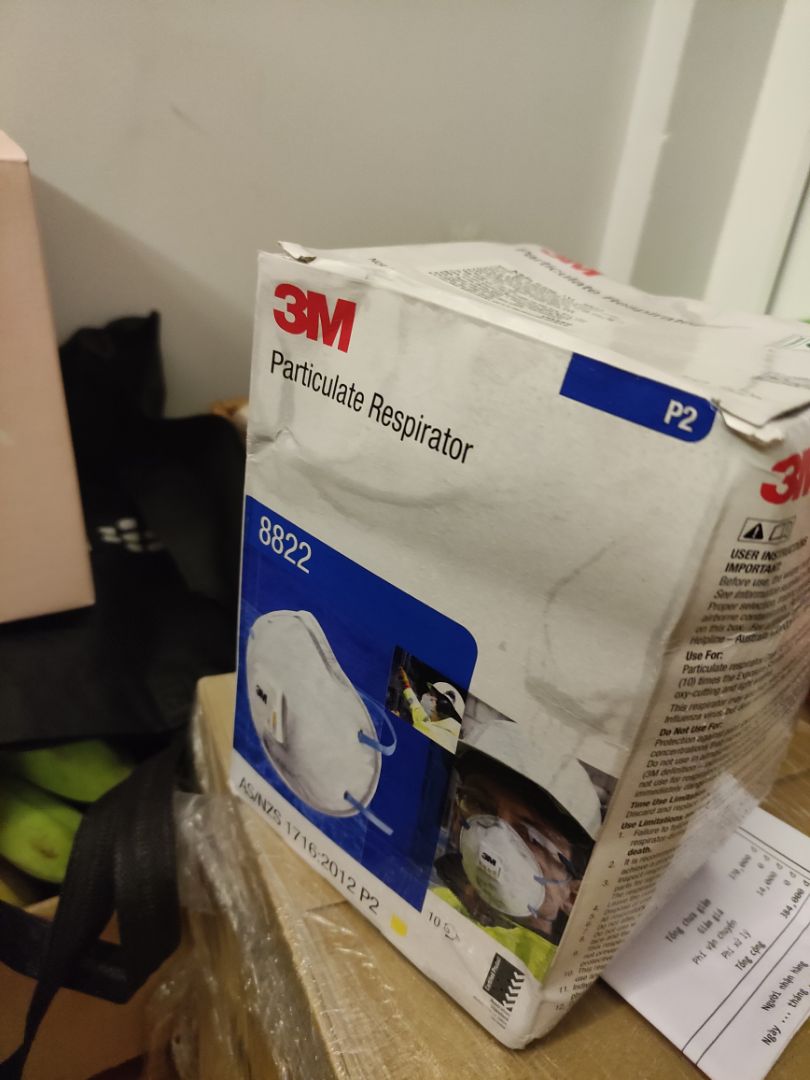 ship hàng rất rất lâu.