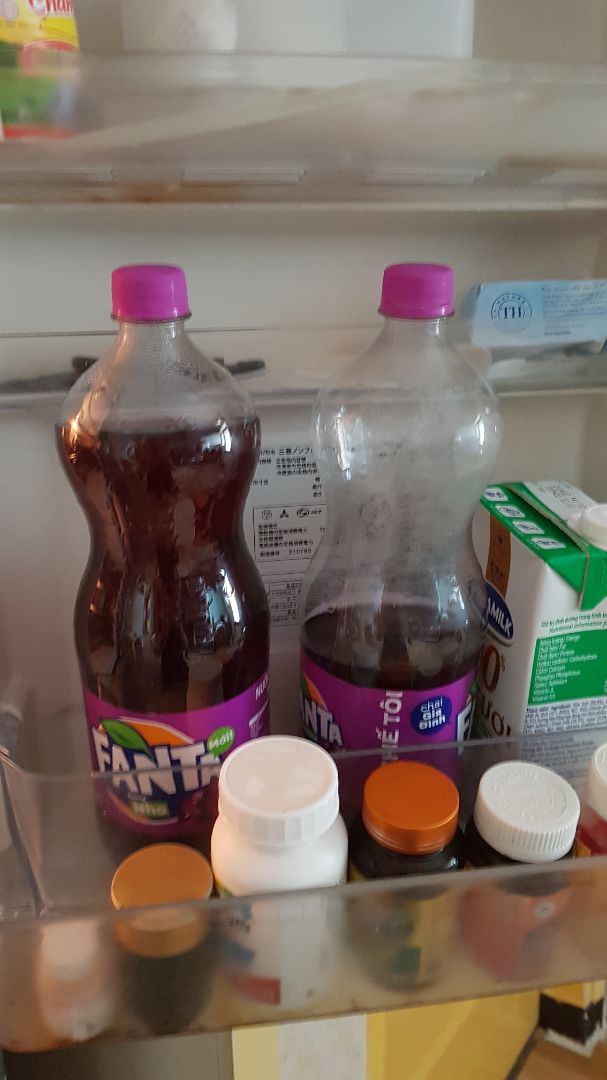 Lốc 6 chai Fanta vị nho. Chai màu tím 1,5 lít. Tiki giao hàng nhanh, tận tình. Cám ơn nhiều nhiều.