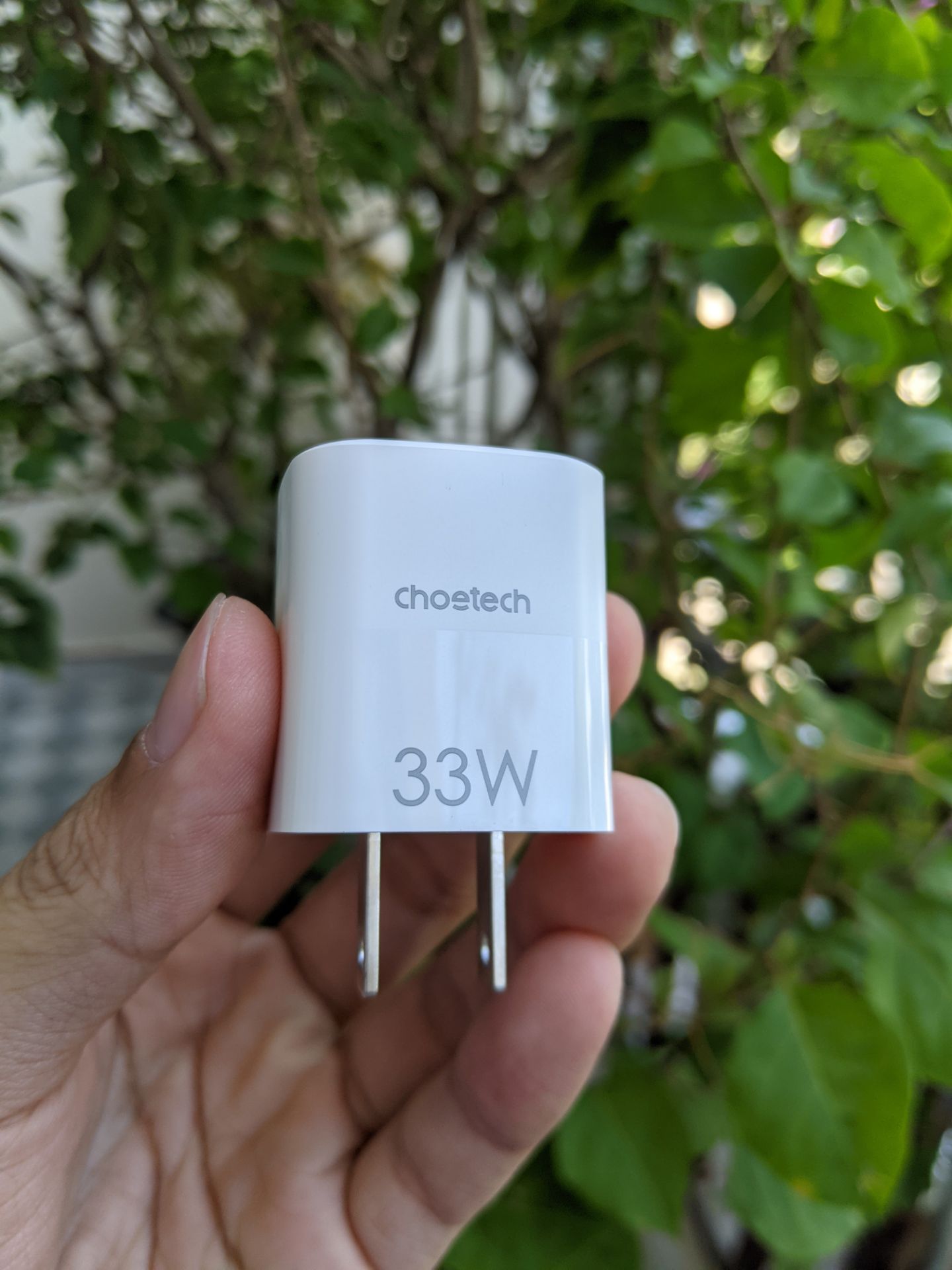 Củ sạc nhỏ gọn, cầm rất đầm tay, sạc đồng thời 2 thiết bị không nóng lắm. Có chia điện thông minh, cắm hết 2 cổng mà chỉ sạc 1 cổng thì vẫn max như thường. Choetech mãi đỉnh👍 Củ sạc nhỏ gọn, cầm rất đầm tay, sạc đồng thời 2 thiết bị không nóng lắm. Có chia điện thông minh, cắm hết 2 cổng mà chỉ sạc 1 cổng thì vẫn max như thường. Choetech mãi đỉnh👍