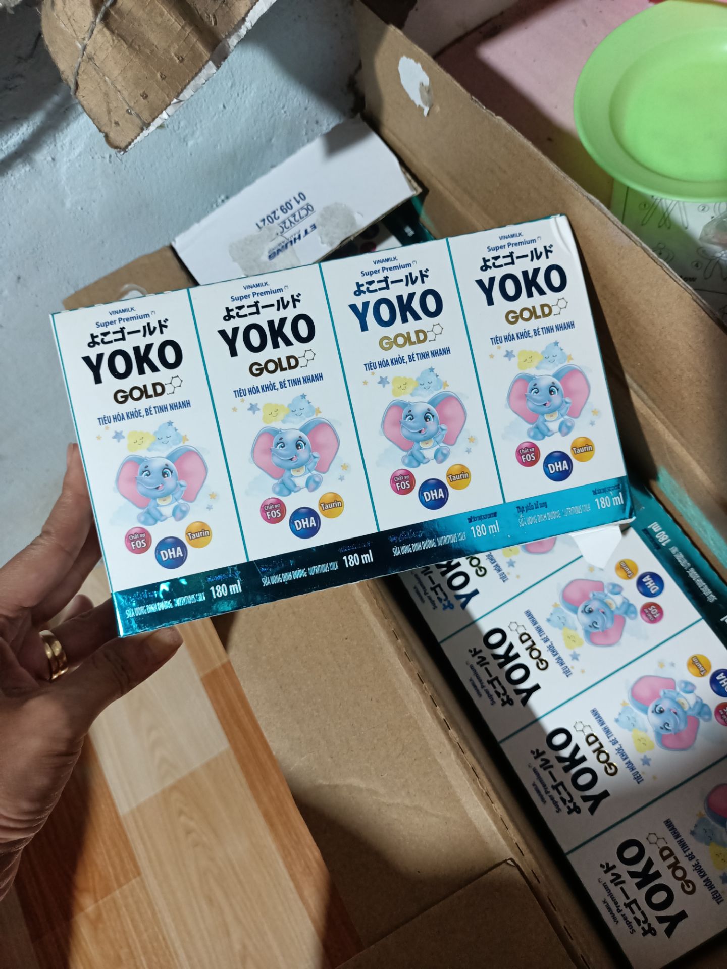 mua sale gần 600k, đặt 2 ngày đã nhận đc rùi, mình ở tuốt thị trấn hihi
với nhờ mua gói tikinow nên k lăn tăn phí ship, thích j cần j click đặt thui.