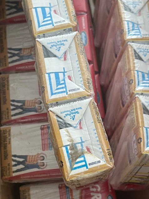 Cực tệ giao sản phẩm dùng cho con nít mà như thế này giết ngừoi ah yêu cầu xử lý gấp