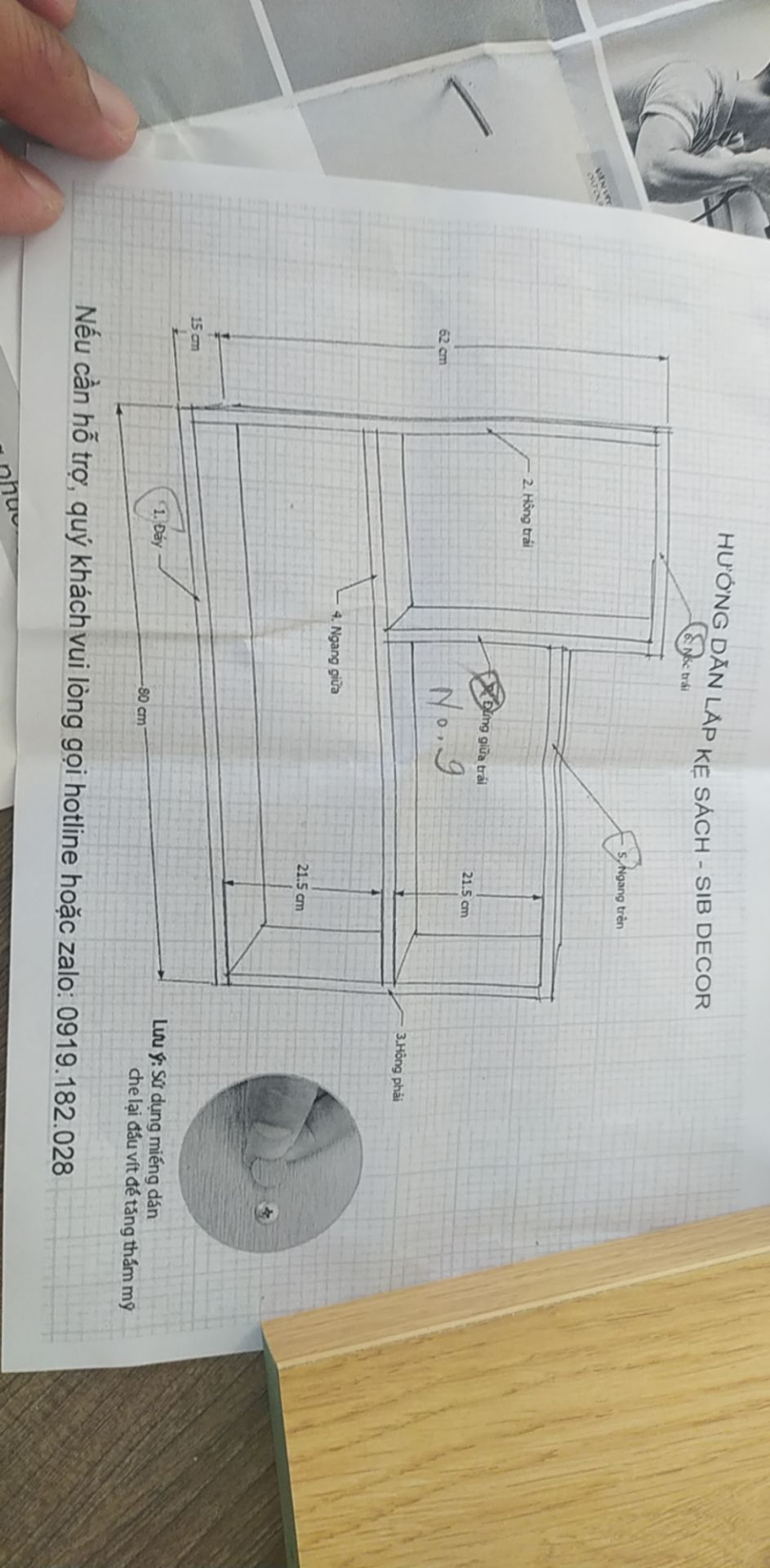Chuyên nghiệp từ cách đóng gói, ghi chú hàng dễ vợ, vận chuyển nhanh đúng hẹn, hướng dẫn cực kì chi tiết dễ hiểu, có thể tự thi công với người ít kinh nghiệm (cả bản giấy kẹp sẵn và video, cả ***/ *** hướng dẫn)
Kệ treo thẩm mỹ & rất chắc chắn!
Duy chỉ công đoạn kẹp me khoan để khoan vít vào tắc kê là khó nhất (dùng kìm sẽ rất vất vả)
Nên hướng dẫn thêm chi tiết chỗ này.
Nếu có thêm chất liệu gỗ cao su thì tốt :)
Giá cả khá hợp lý
Đánh giá 5 sao
