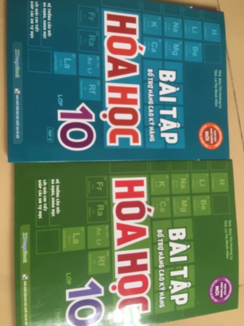 Đóng gói cẩn thận, giao hàng nhanh. Trang sách in không được trắng sáng cho lắm. Tạm ổn