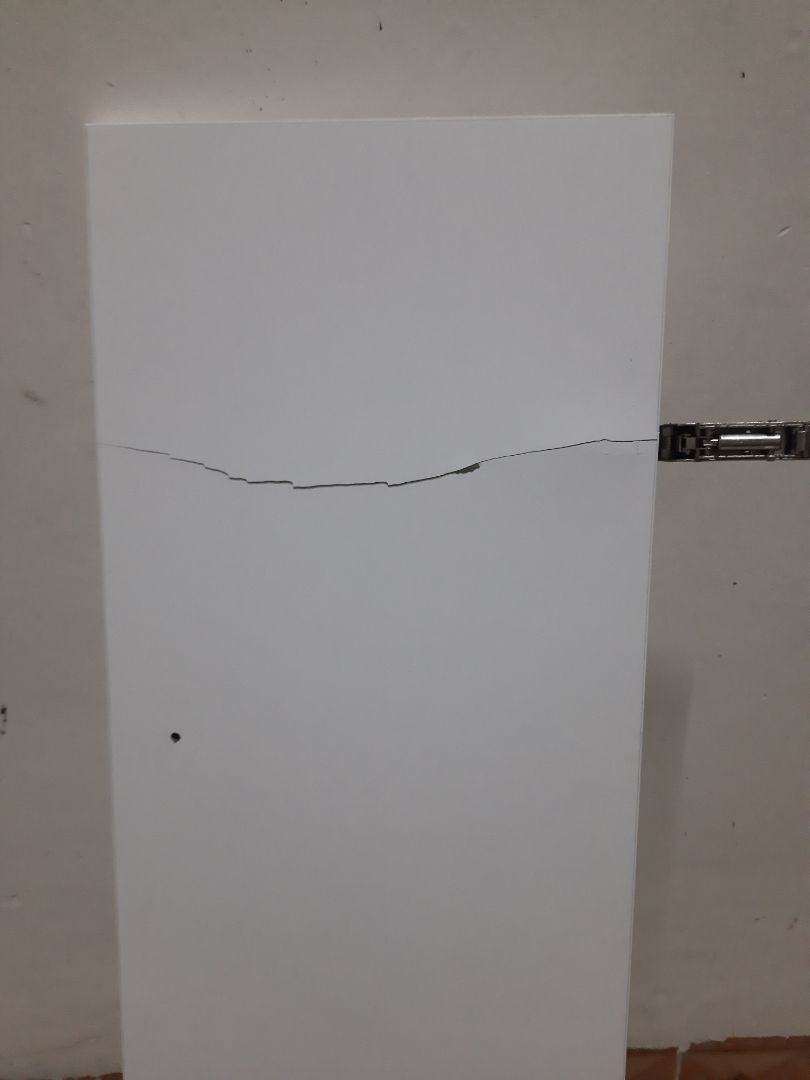 tồi tệ, nhận hàng đã bị vỡ,giao hàng ko có tâm, tẩy chay ch này