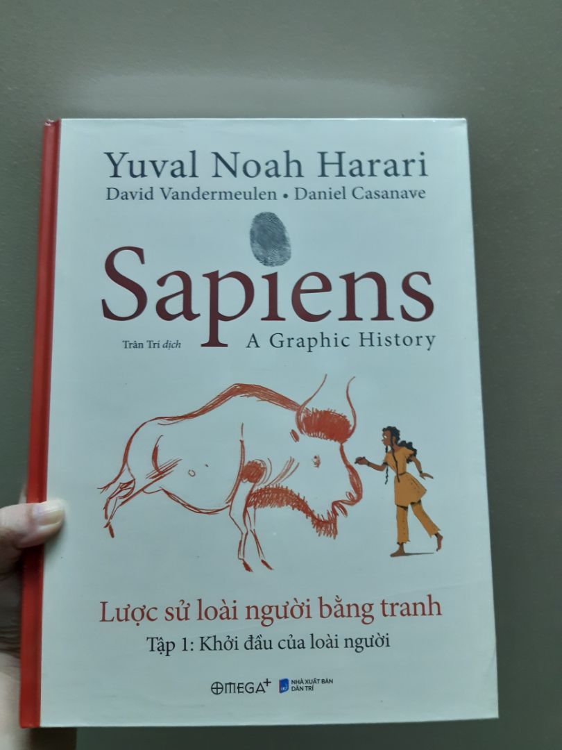 Không bàn đến nội dung thì sách được gói kĩ, không bị móp méo chỗ nào, lúc khui ra còn nguyên lớp bọc nilon. Mình rất hài lòng.