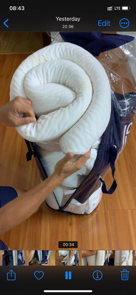 hàng chính hãng, bảo hành 5 năm, êm, gọn, thơm, giá hợp lý